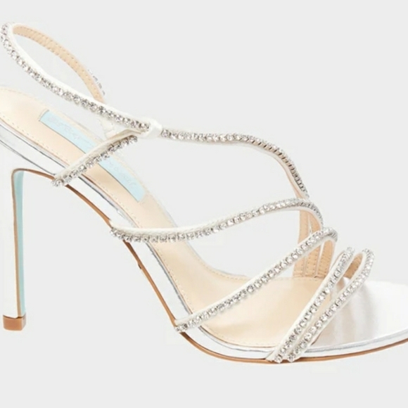 Betsey Johnson SB Aces Silver Metallic - Picture 2 of 2